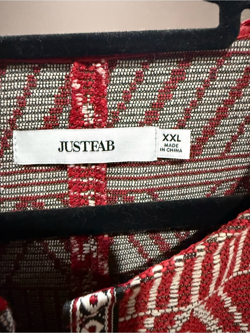 JustFab Red Geometric Open-Front Jacket - Picture 3 of 5